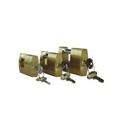 82/90, Candado lat&oacute;n rectangular 90mm